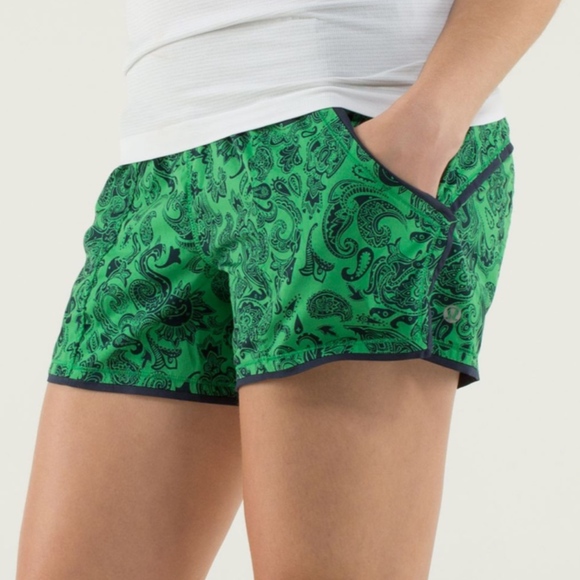 Lululemon Shake & Break Shorts - Picture 3 of 6